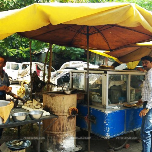 Famous Naan wallah- Gandhi Nagar-Jammu- Rajma-Kulcha