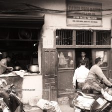Paras Ram Dhabba-Dogra Ethni Food-Panjtirth-Jammu-Khatta Meat-Yakhni-Jakhni-Rogan Josh