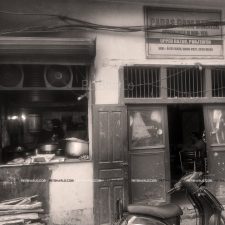 Paras Ram Dhabba-Dogra Ethni Food-Panjtirth-Jammu-Khatta Meat-Yakhni-Jakhni-Rogan Josh